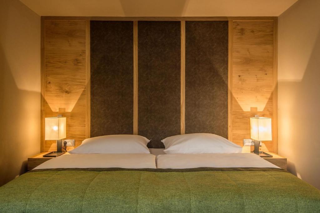 Hotel Arlara Корвара ин Бадия Стая снимка